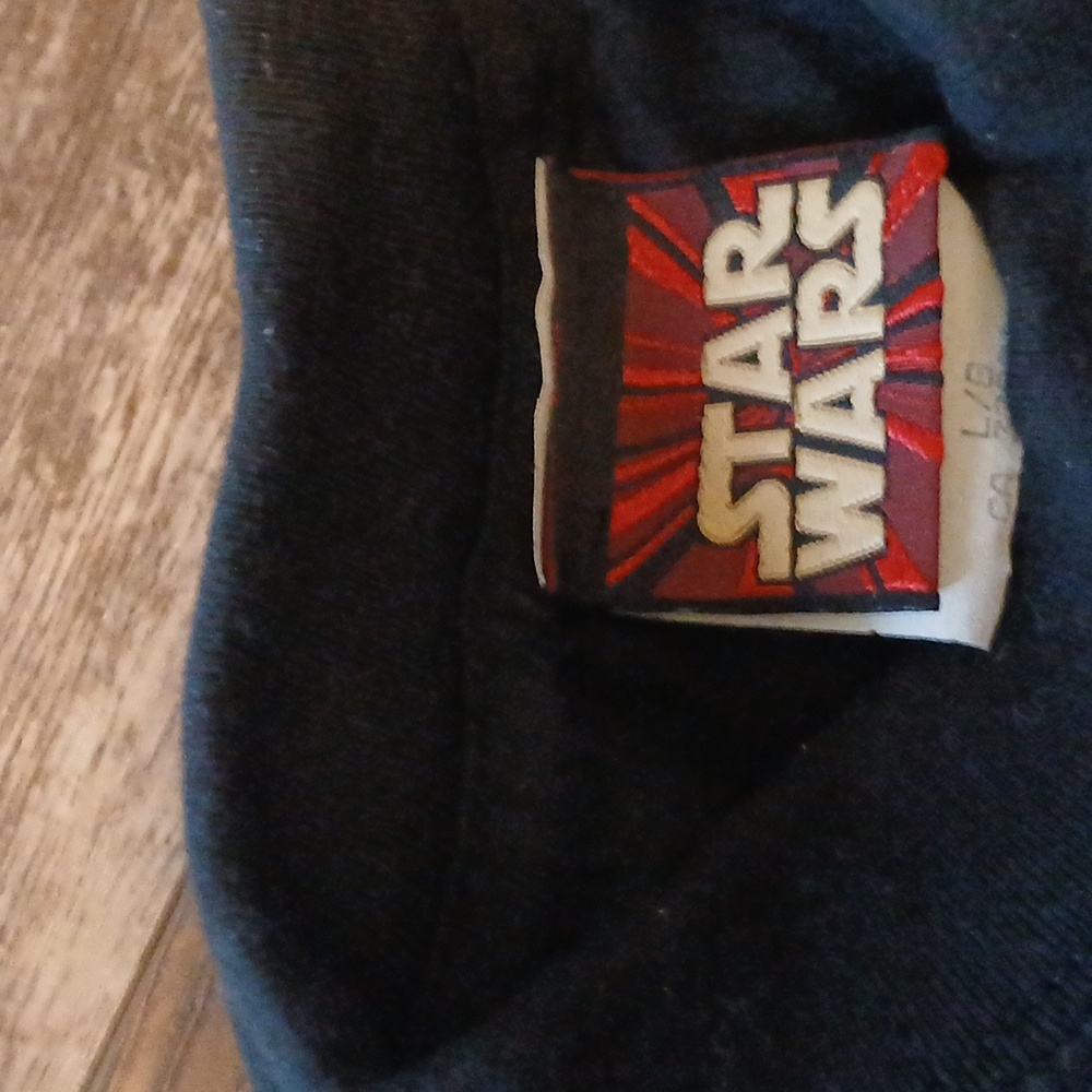 Star Wars tee - Picture 3 of 5
